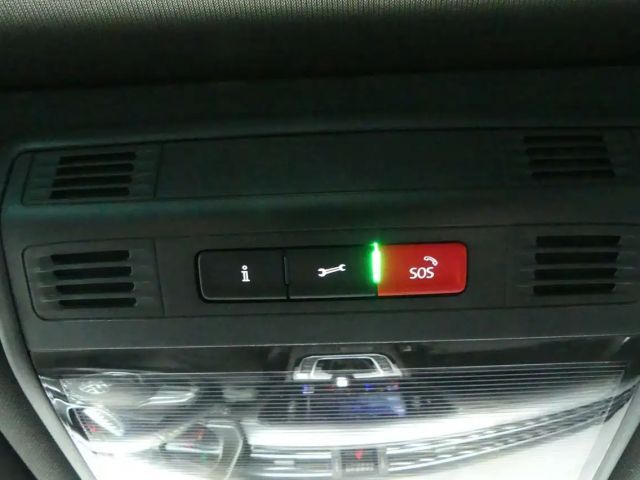 Volkswagen Passat 2.0 TSI R-Line Variant