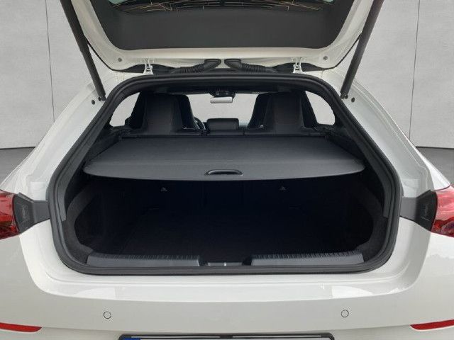 Mercedes-Benz CLA 180 Shooting Brake