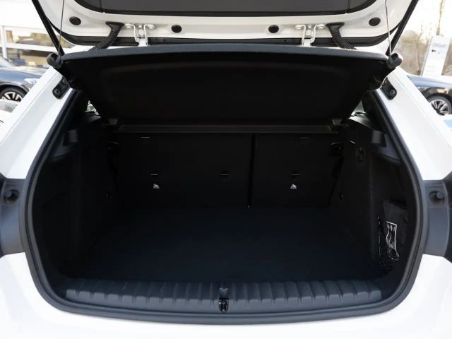 BMW 116 116i M-Sport Sedan