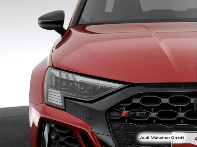 Audi RS3 S-Tronic Sedan