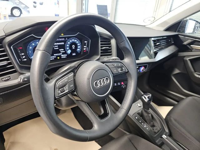 Audi A1 Climatronic,Sitzheizung,Tempomat