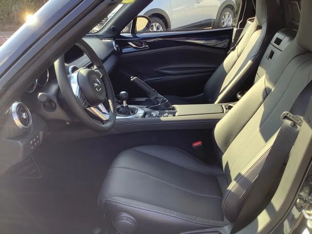 Mazda MX-5 Exclusive-line SkyActiv