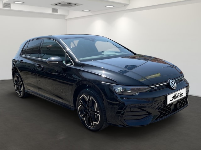 Volkswagen Golf 1.5 eTSI Golf VIII