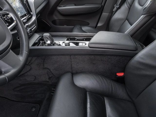 Volvo XC60 Bright Plus