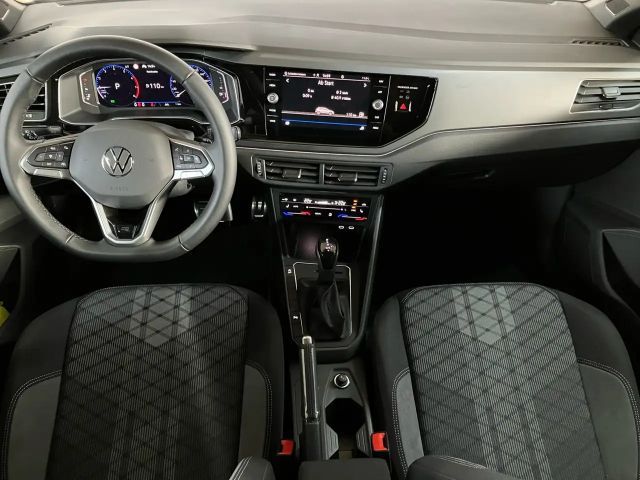 Volkswagen Polo 1.0 TSI DSG R-Line