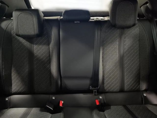 Peugeot 2008 Allure Pack EAT8 PureTech