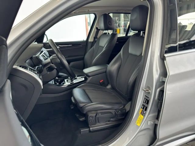 BMW X3 xDr30e xLine Navi.LED.HuD.AHK.DriveAs.RüKam