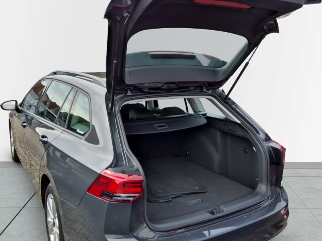 Volkswagen Golf 1.0 TSI Life Variant