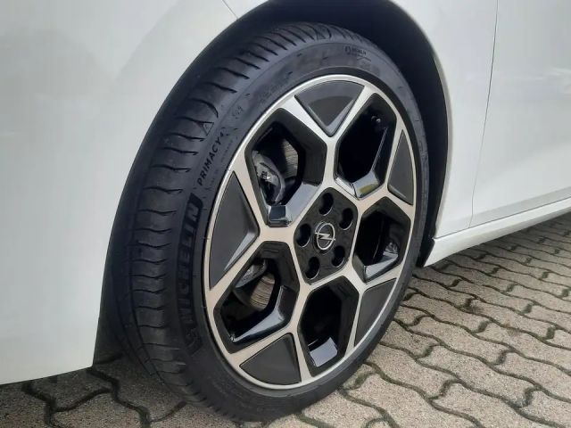 Opel Astra Sports Tourer Ultimate