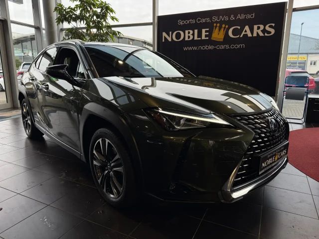 Lexus UX 250h Style Edition
