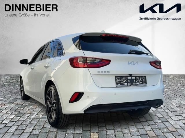 Kia Ceed CEED Ultimate Edition 1.5T LED+Kamera+Navi