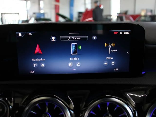 Mercedes-Benz A 200 AMG Line