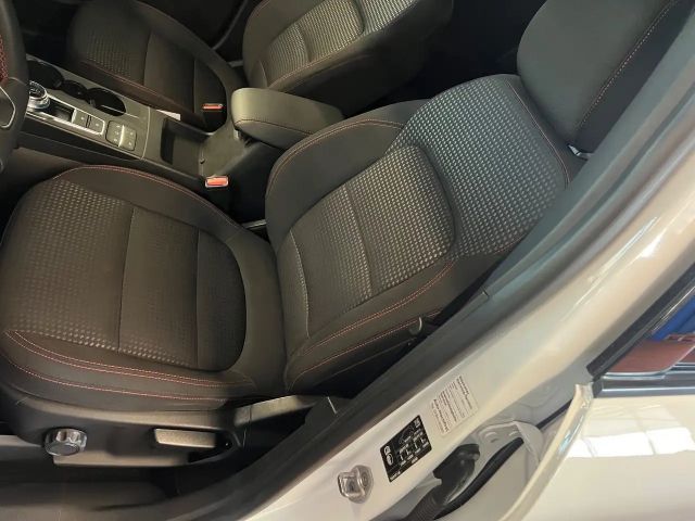 Ford Kuga Plug in Hybrid ST Line