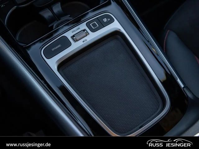 Mercedes-Benz EQA 300 4MATIC AMG Line