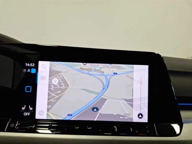 Volkswagen Golf 1.5 eTSI DSG Life