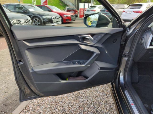 Audi A3 35 TFSI S-Line S-Tronic Sportback
