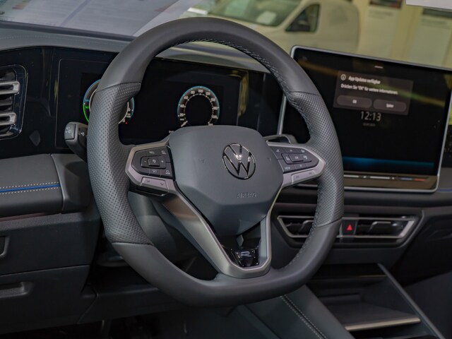 Volkswagen Tiguan R-Line eHybrid