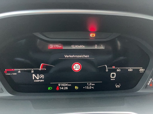 Audi Q3 35 TDI Quattro S-Tronic