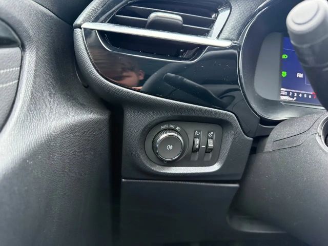 Opel Corsa F*PDC vo/hi*SHZ*CARPLAY*