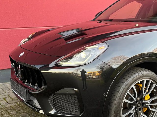 Maserati Grecale Modena