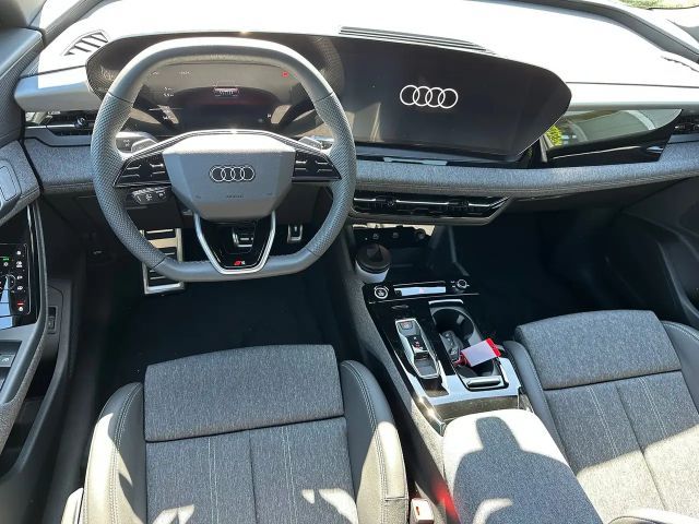 Audi Q6 e-tron Quattro