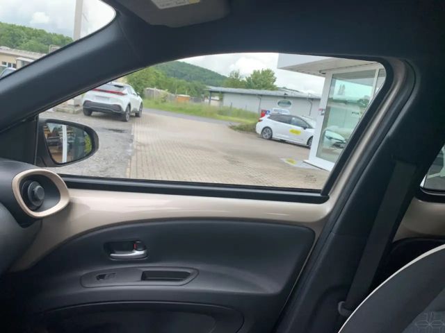 Toyota Aygo X Hatchback Team D