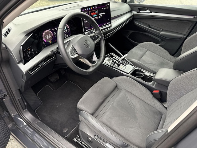 Volkswagen Golf 1.5 eTSI Golf VIII Style