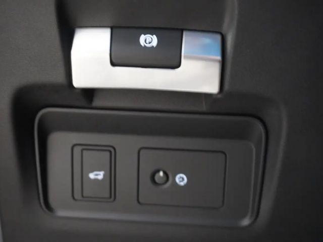 Land Rover Discovery Sport AWD SE