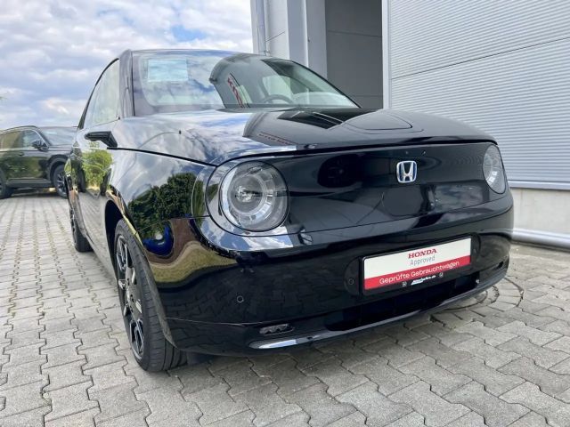 Honda e Advance