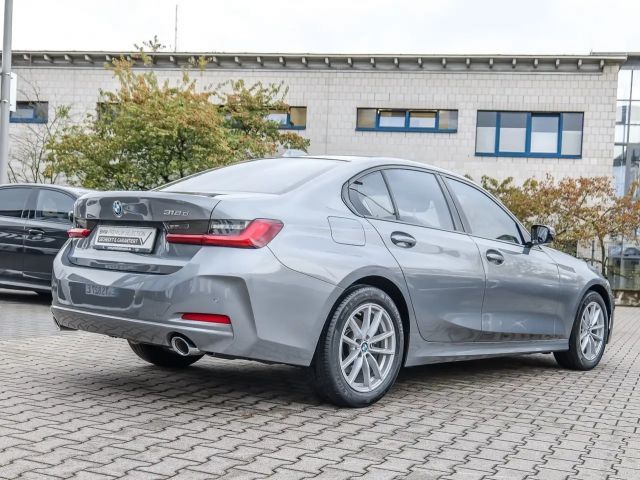 BMW 318 318d Sedan