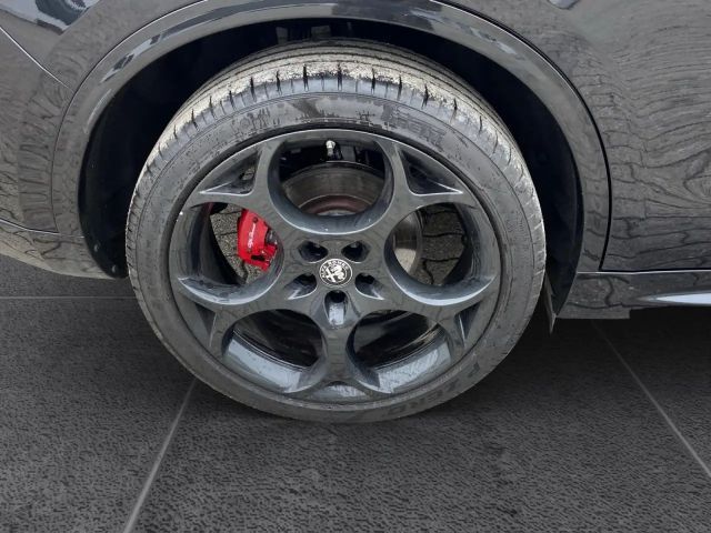 Alfa Romeo Stelvio Q4