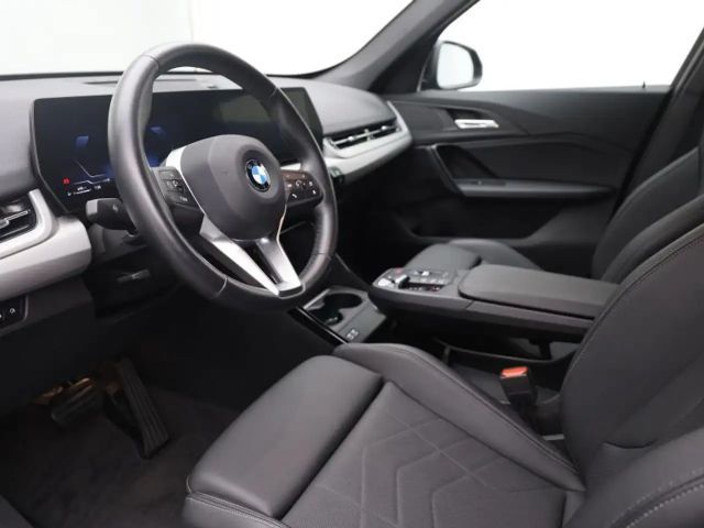 BMW X1 AUTOMAAT - NAVI - LED