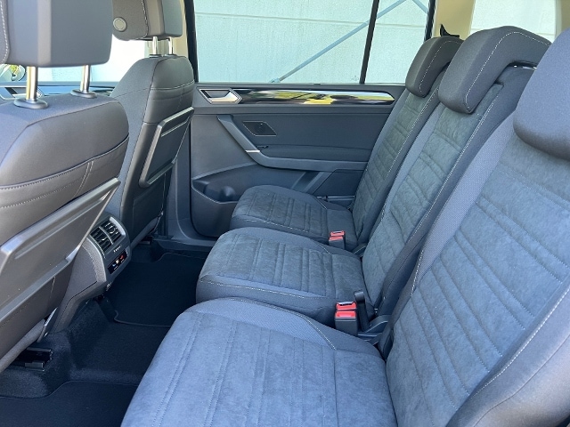 Volkswagen Touran 1.5 TSI DSG