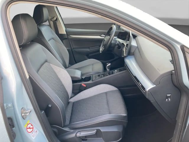 Volkswagen Golf 1.5 TSI Variant