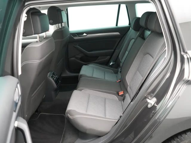 Volkswagen Passat Business DSG Variant