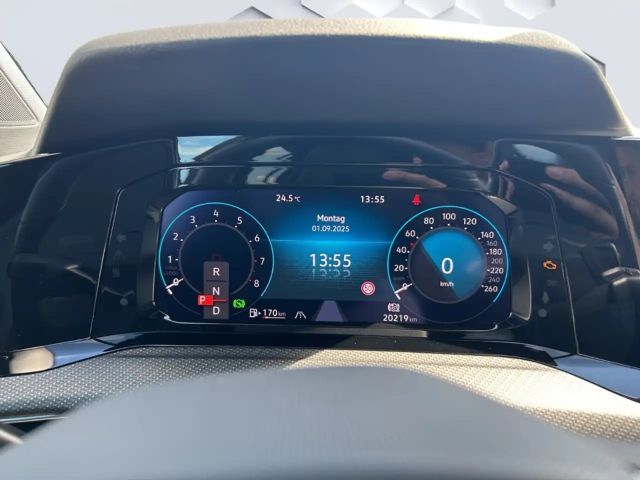 Volkswagen Golf DSG Golf VIII R-Line Variant