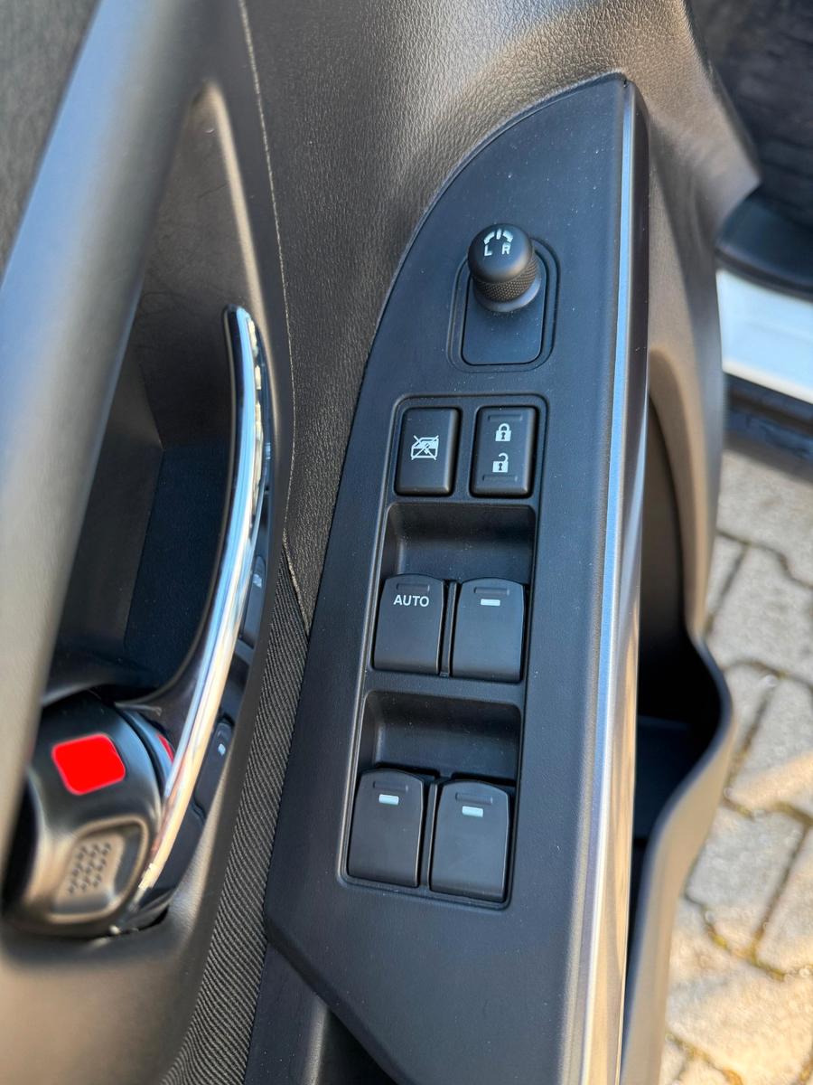 Suzuki SX4 S-Cross Boosterjet Hybrid