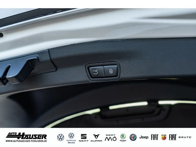 Alfa Romeo Stelvio AT8 Q4 Turbo Veloce