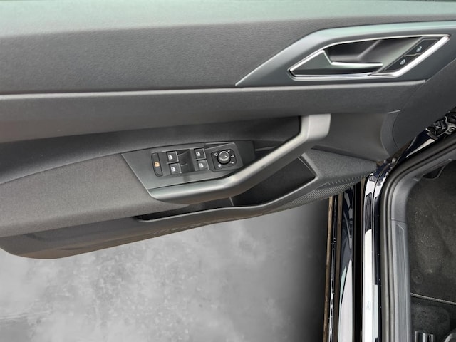 Volkswagen Taigo 1.0 TSI DSG R-Line