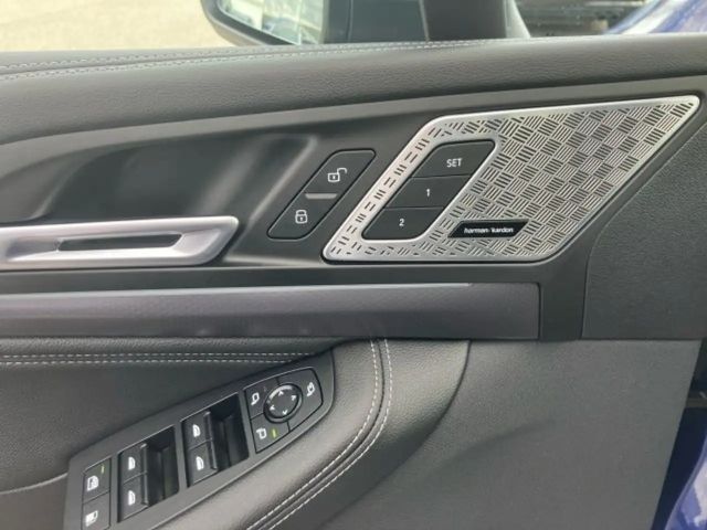 BMW 230 Active Tourer Sedan xDrive