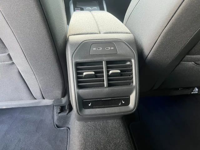 Skoda Superb 2.0 TDI Combi Selection