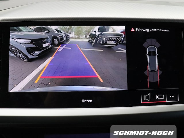 Audi Q4 e-tron SUV 45 e-tron Audi Q4 e-tron