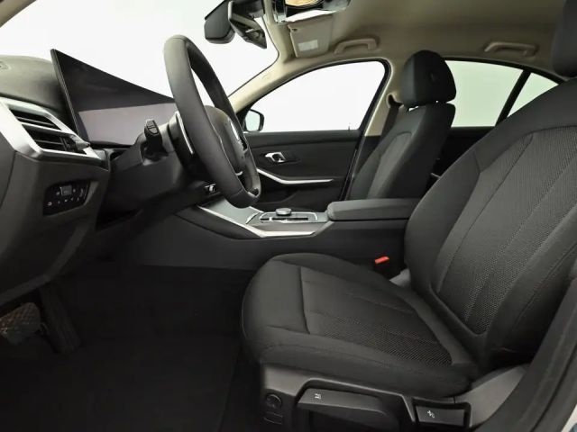 BMW 320 320d Sedan xDrive