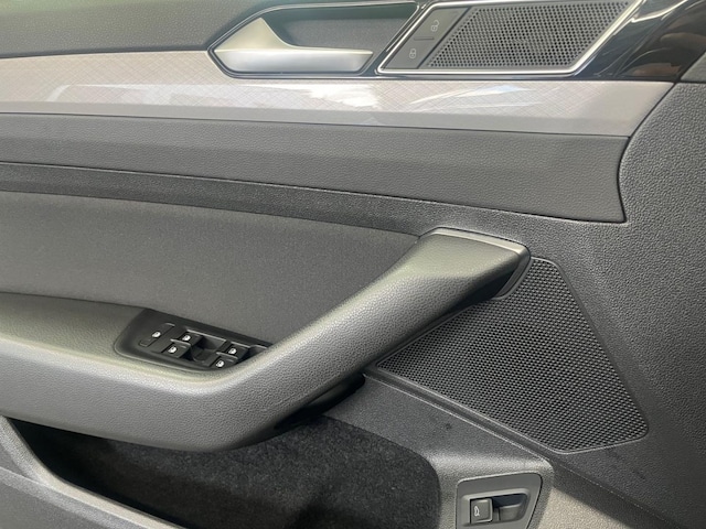 Volkswagen Passat 2.0 TDI Business DSG Variant