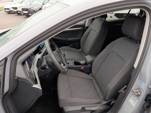 Volkswagen Golf 1.5 TSI Golf VIII Life