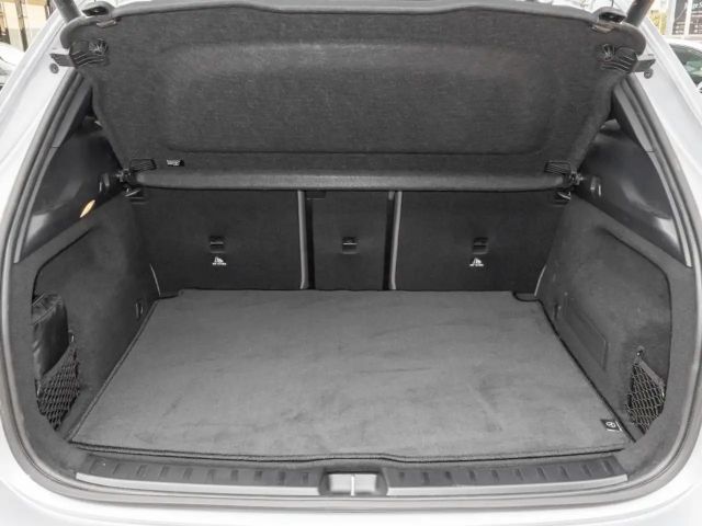 Mercedes-Benz EQA 300 4MATIC