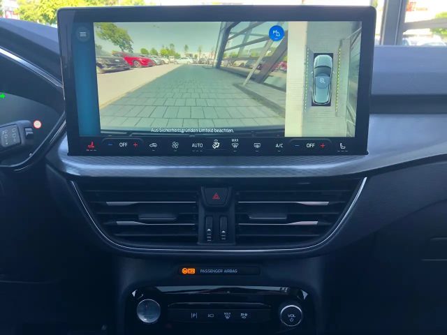 Ford Kuga Hybrid Titanium