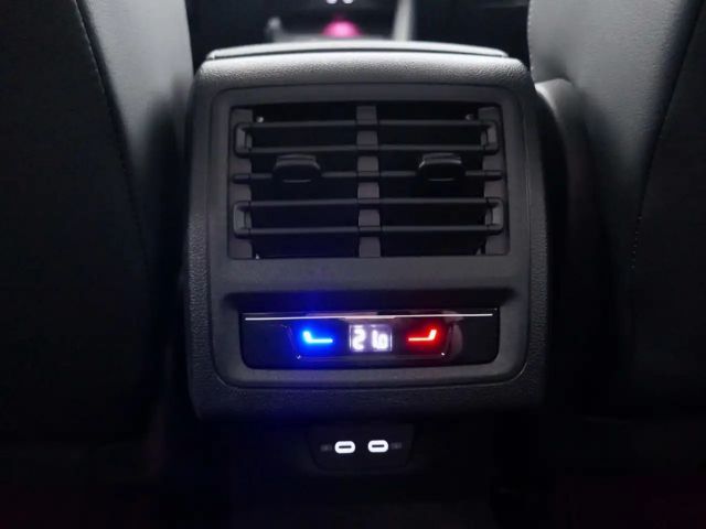 Volkswagen Golf 2.0 TDI Golf VIII Variant