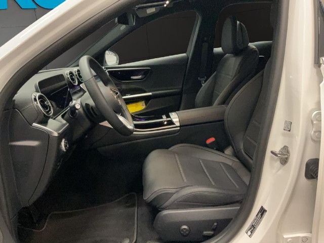 Mercedes-Benz C 200 Sedan