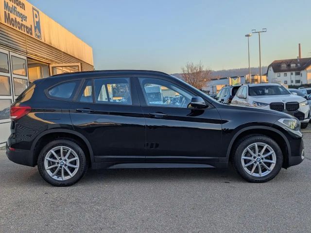 BMW X1 s18i DKG-Aut.Navi LED Sitzh.Driv/ParkAss.AHK